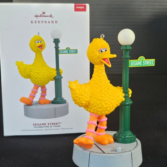 Hallmark 2019 Sesame Street and Big Bird Christmas ornament. Celebrating 50 year - Picture 1 of 11